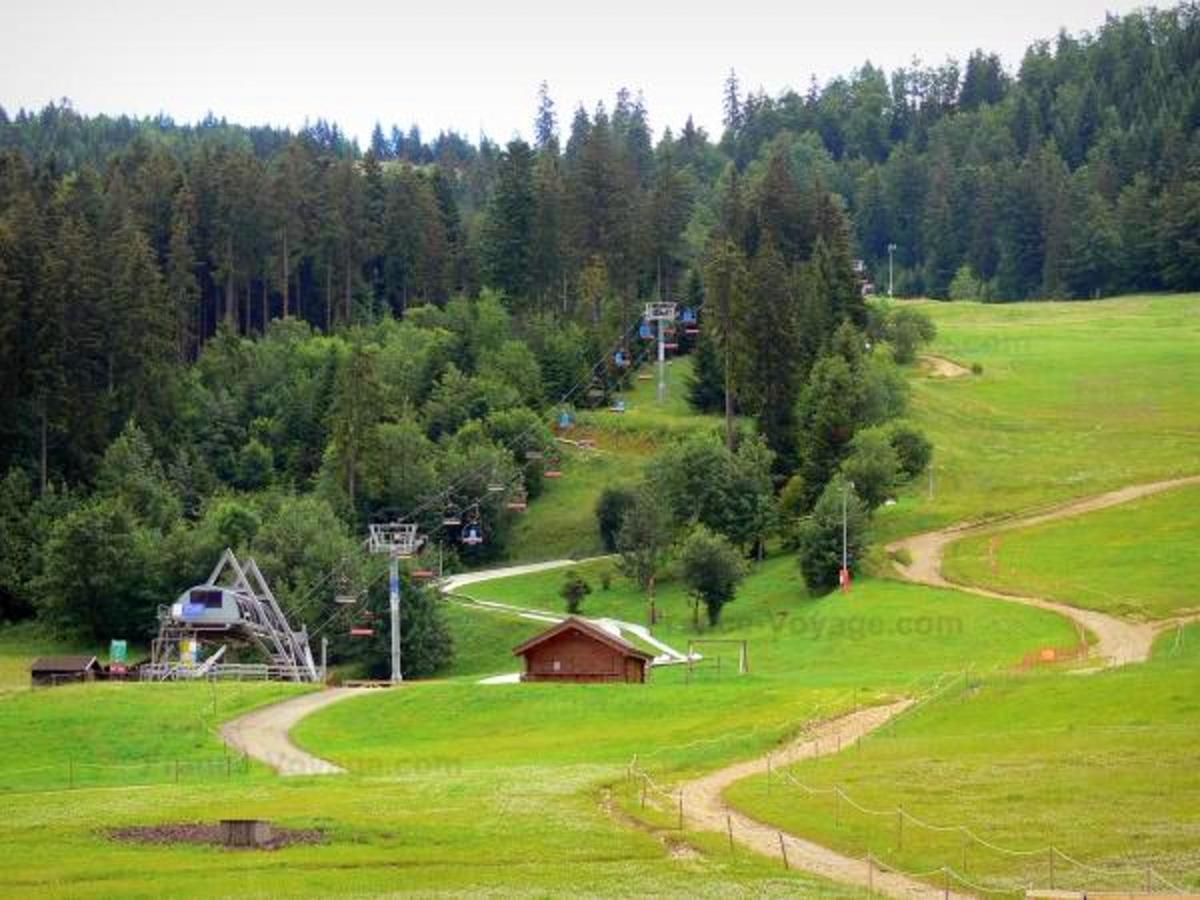 Chalet Charmant A Metabief Avec Vue Sur Montagnes Exterior foto